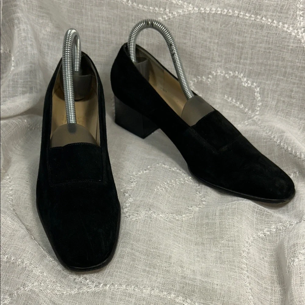 Salvatore Ferragamo suede leather made in Italy heeled shoes stamped sz 7